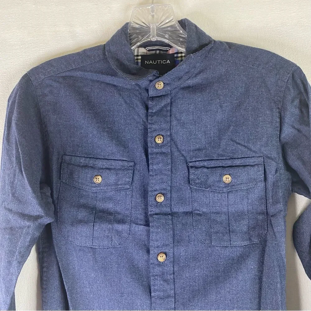Nautica Shirt Boys Blue Chambray Denim Soft Button Down M 10/12 Preppy